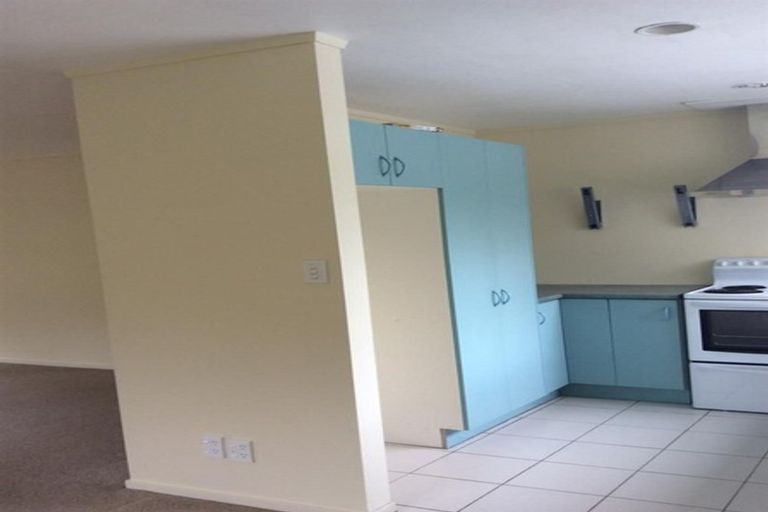 Photo of property in 19/43 Fruitvale Road, New Lynn, Auckland, 0600