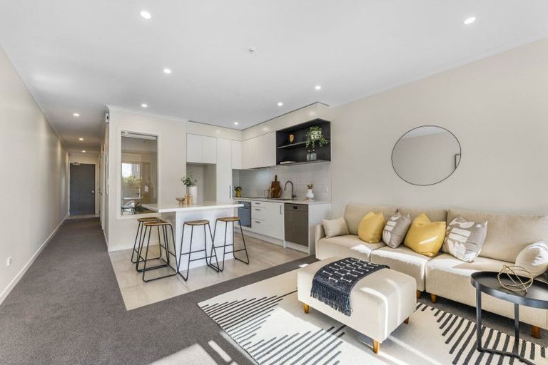 Photo of property in 9/28 Nevill Road, Hobsonville, Auckland, 0616