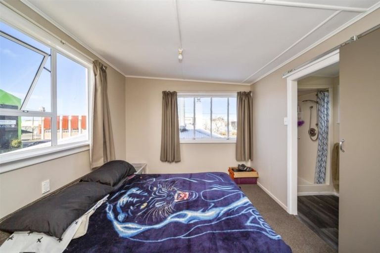 Photo of property in 22 Wellington Street, Hawera, 4610