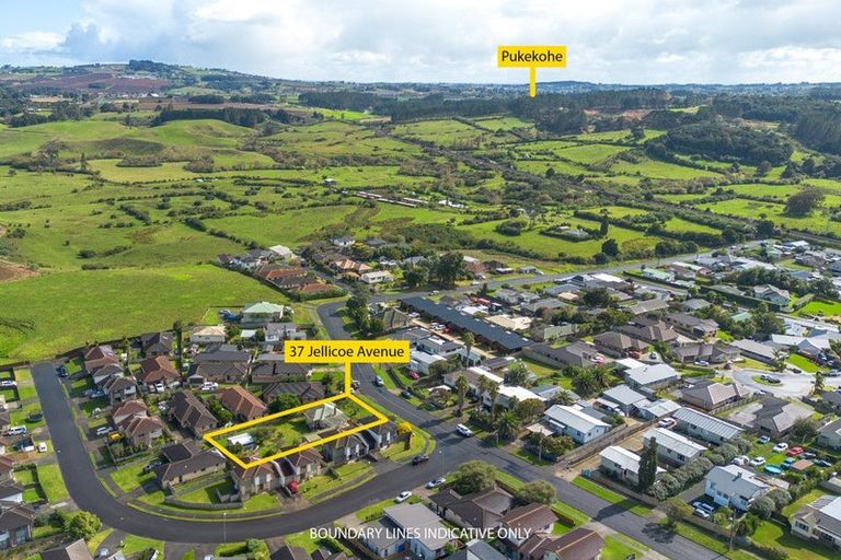 Photo of property in 37 Jellicoe Avenue, Tuakau, 2121