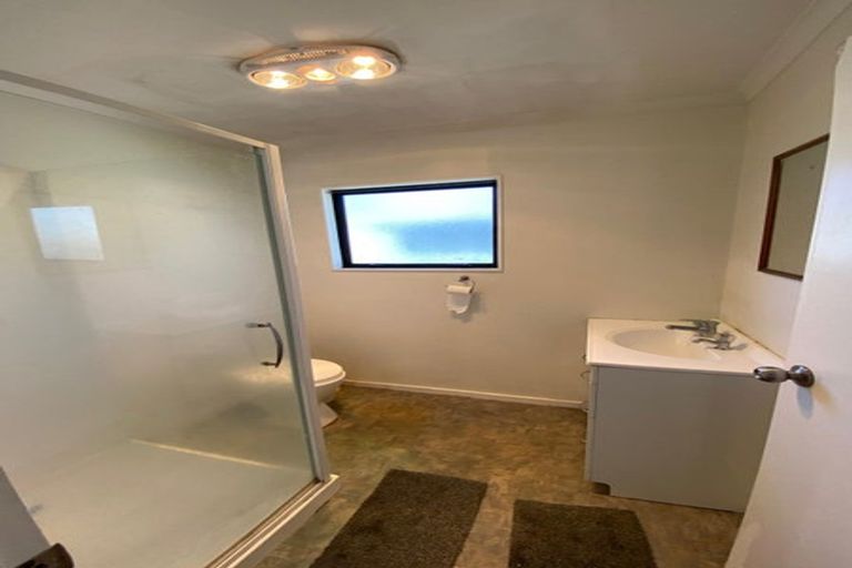 Photo of property in 383 Massey Road, Mangere East, Auckland, 2024