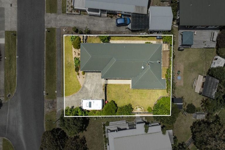 Photo of property in 6 Papaunahi Road, Bowentown, Waihi Beach, 3177