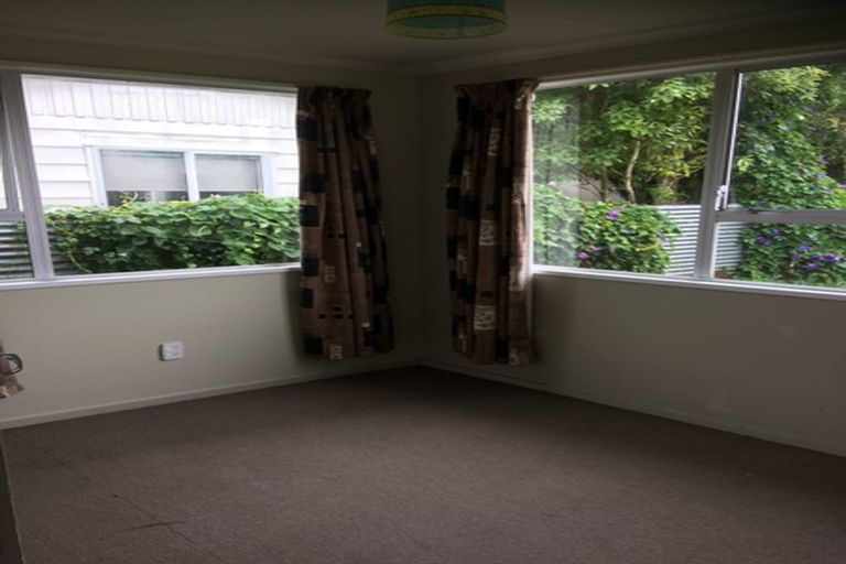 Photo of property in 83 Chelwood Street, Takaro, Palmerston North, 4412