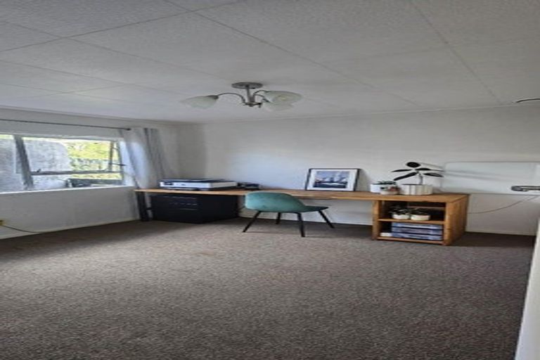 Photo of property in 17b Scott Road, Stanmore Bay, Whangaparaoa, 0932