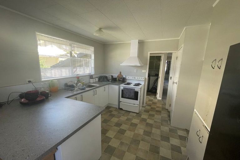 Photo of property in 198 Rata Street, Inglewood, 4330