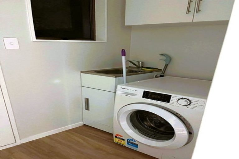 Photo of property in 45 Postgate Drive, Whitby, Porirua, 5024