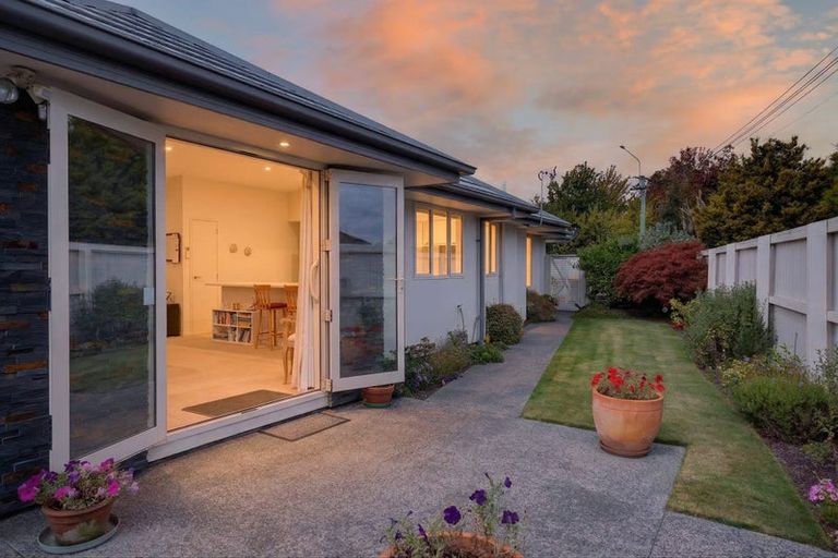 Photo of property in 30 Mary Street, Papanui, Christchurch, 8053