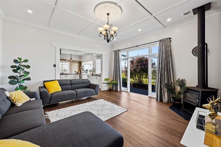 Photo of property in 19 Stanley Road, Stratford, 4394