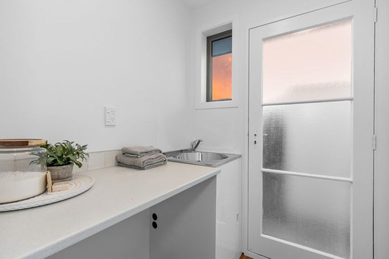 Photo of property in 2/60 Mays Road, St Albans, Christchurch, 8052