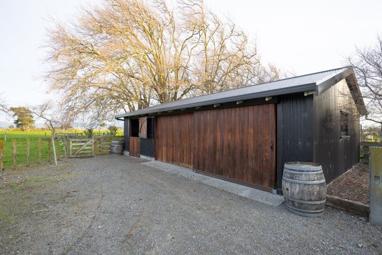 Photo of property in 105 Lockwood Road, Kairanga, 4475