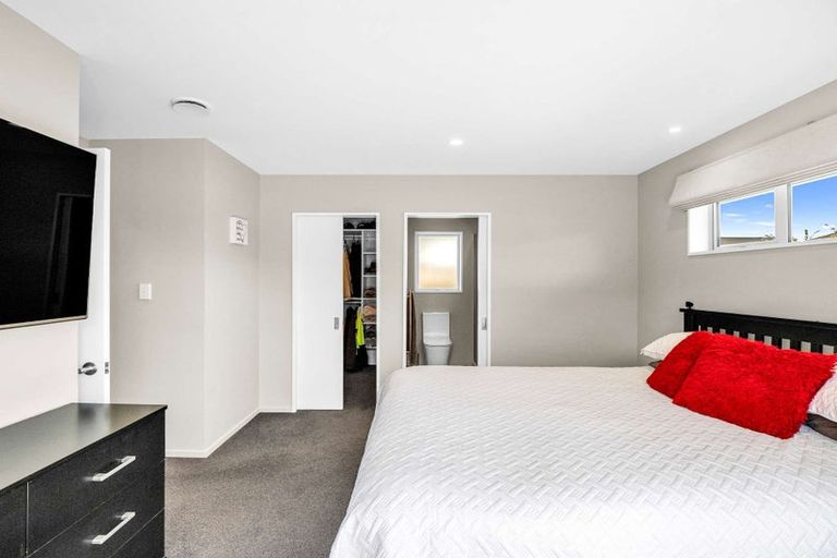 Photo of property in 37 Waituna Street, Pegasus, 7612