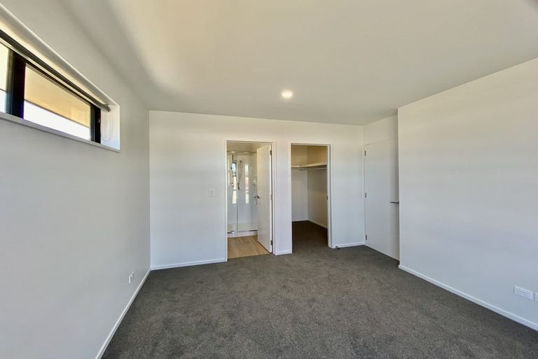 Photo of property in 26 Eileen Way, Rolleston, 7615