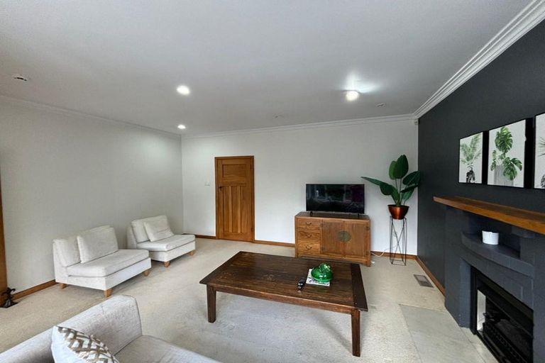 Photo of property in 29 Rogan Street, New Plymouth, 4310