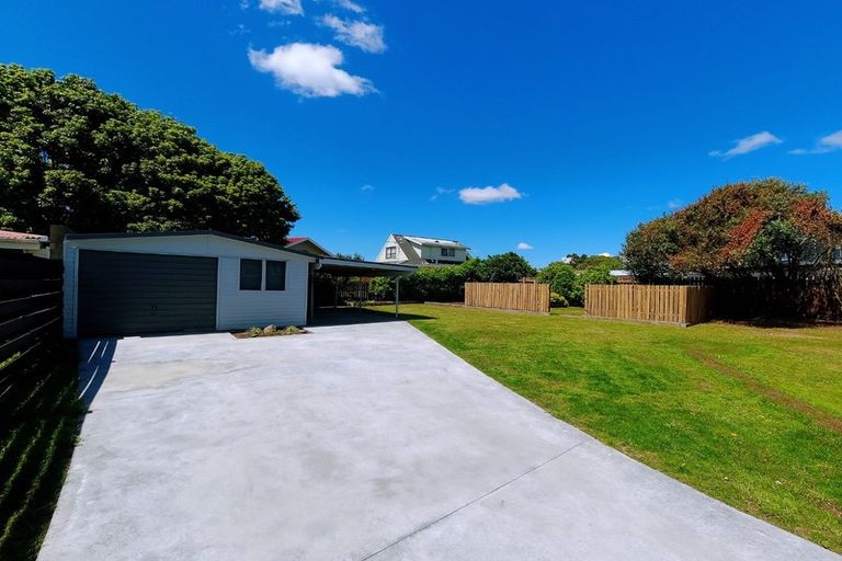 Photo of property in 50 Mears Road, St Andrews, Hamilton, 3200