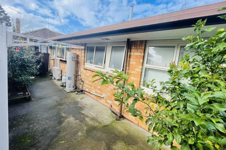 Photo of property in 2/467 Great South Road, Papatoetoe, Auckland, 2025