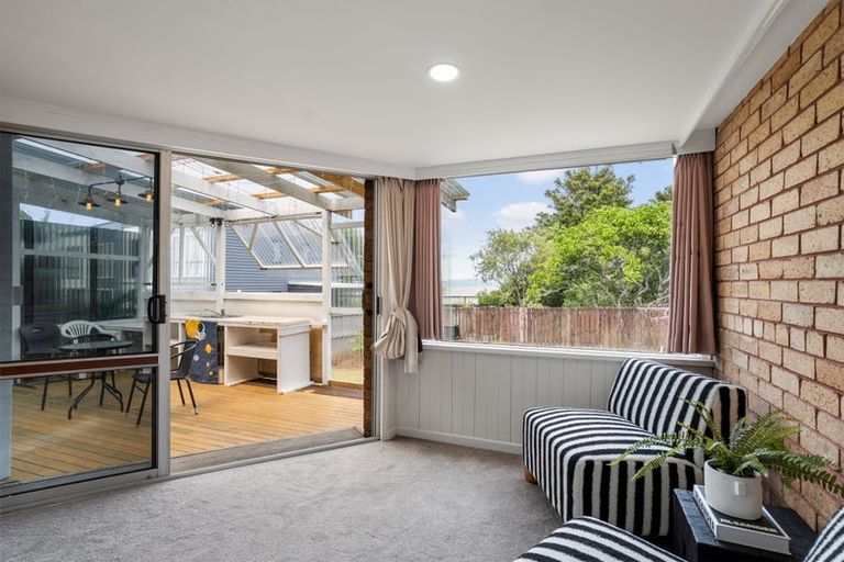 Photo of property in 186 Rangatira Road, Beach Haven, Auckland, 0626
