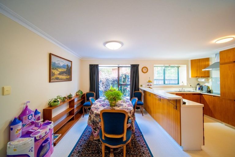 Photo of property in 2/60 Grahams Road, Burnside, Christchurch, 8041