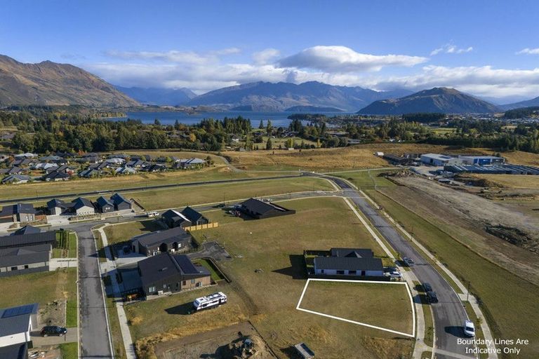 Photo of property in 45 Doug Ledgerwood Drive, Wanaka, 9305
