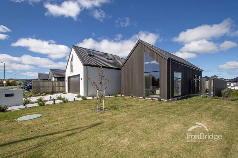 Photo of property in 24 Glovers Road, Halswell, Christchurch, 8025