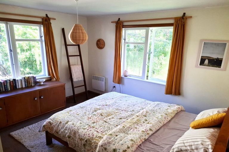 Photo of property in 7 Melrose Crescent, Melrose, Wellington, 6023
