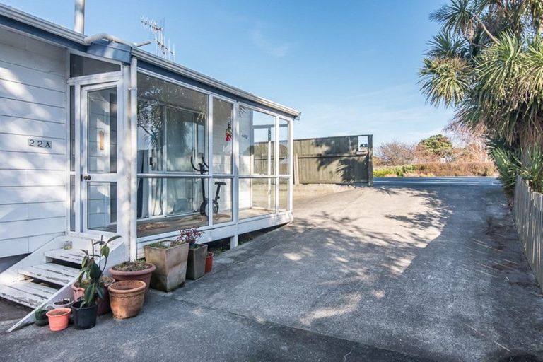 Photo of property in 22a Kapiti Road, Paraparaumu, 5032