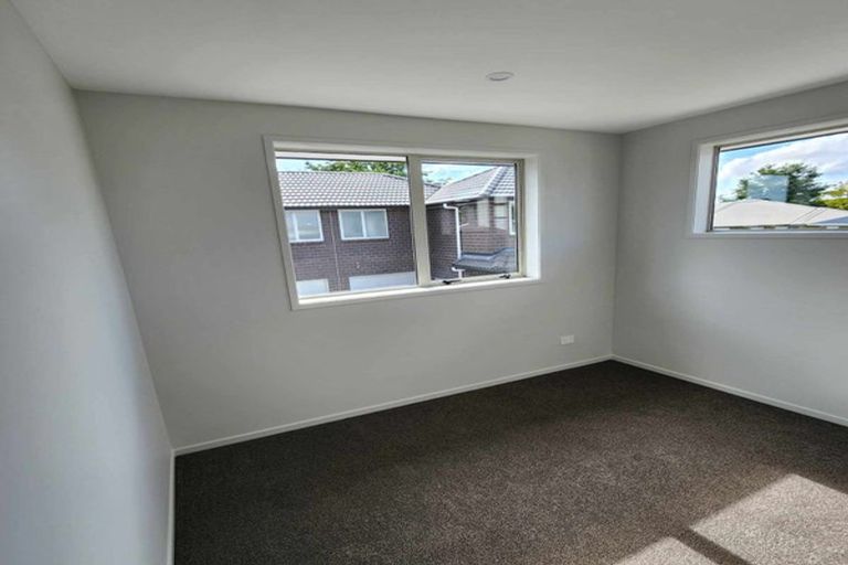 Photo of property in 4a Bosun Place, Te Atatu Peninsula, Auckland, 0610