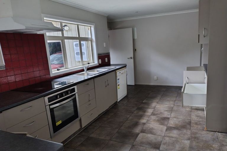 Photo of property in 4a Berkley Avenue, Hillcrest, Hamilton, 3216