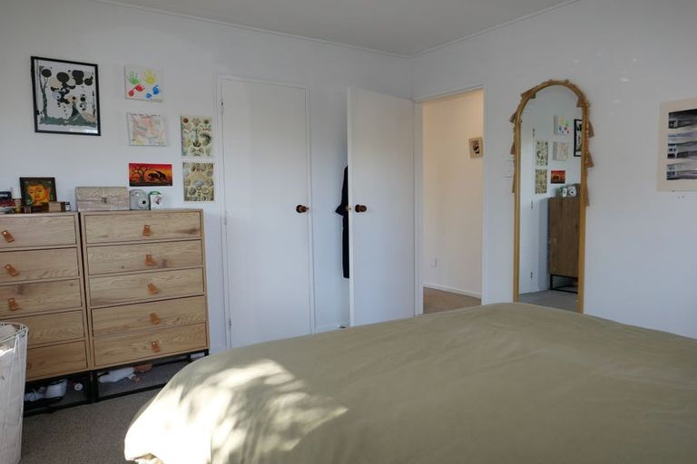 Photo of property in 6 Rodney Grove, Paraparaumu, 5032