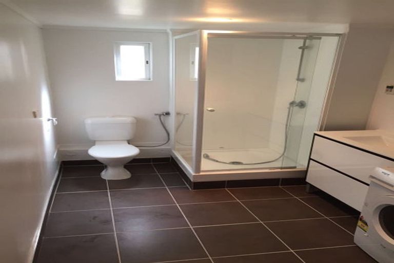 Photo of property in 20 Freya Place, Torbay, Auckland, 0630