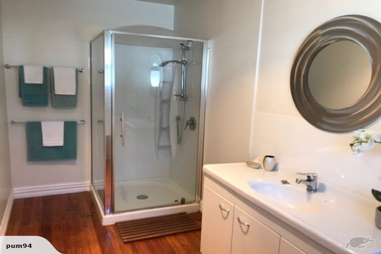 Photo of property in 18 Riverlaw Terrace, Saint Martins, Christchurch, 8022