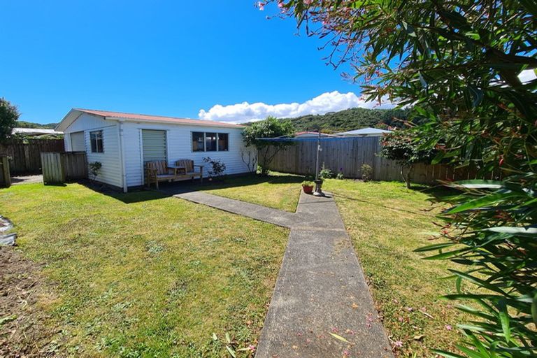 Photo of property in 32 Mohaka Street, Wainuiomata, Lower Hutt, 5014