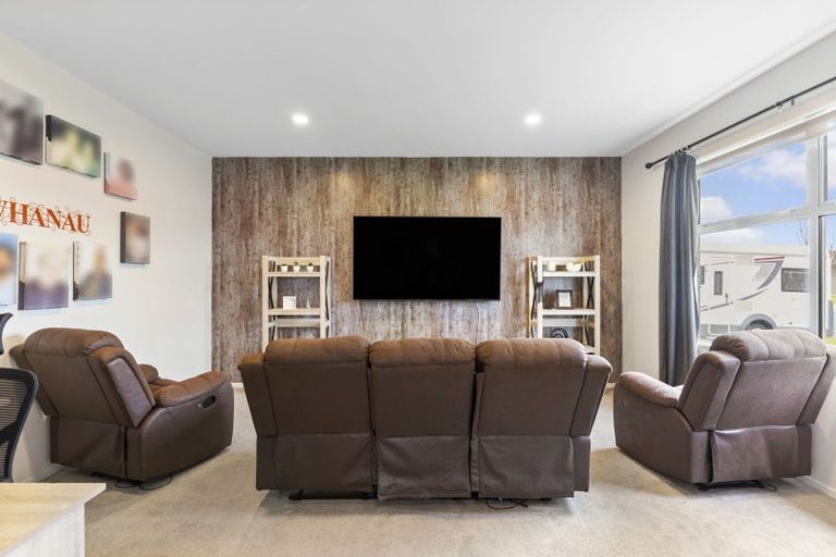 Photo of property in 35 Harriet Johnston Drive, Pokeno, 2402