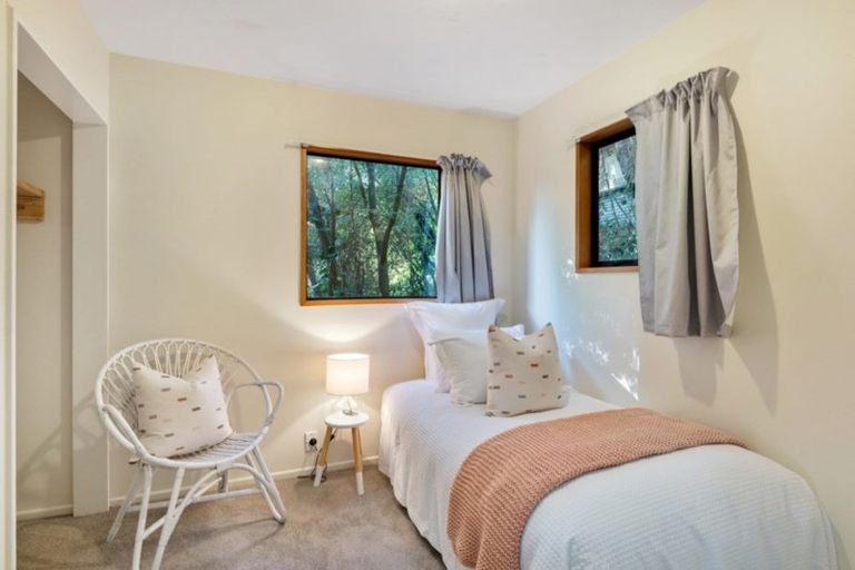Photo of property in 9 The Crescent, Hillsborough, Christchurch, 8022