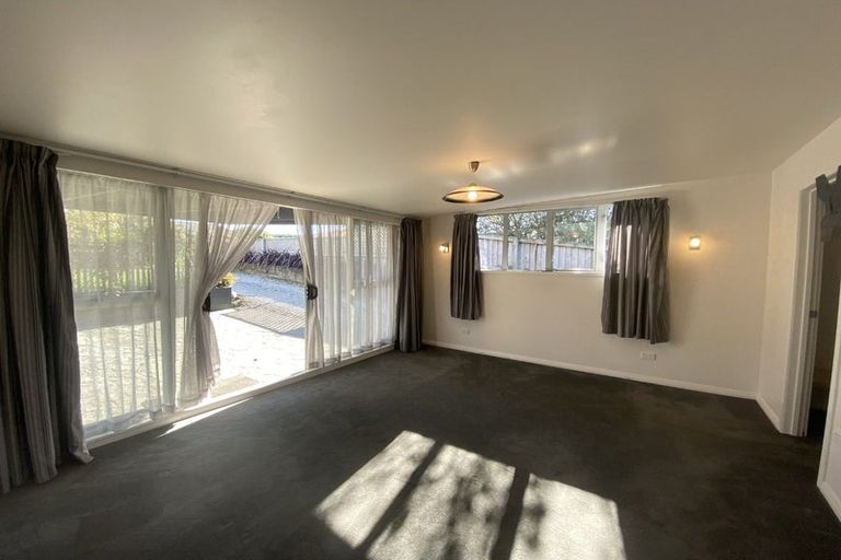 Photo of property in 11 Ranui Street, Waikawa, Picton, 7220