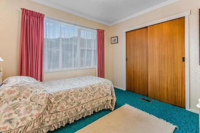 Photo of property in 40 Spinnaker Drive, Whitby, Porirua, 5024