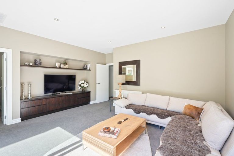 Photo of property in 9 Hollyhock Lane, Wanaka, 9305