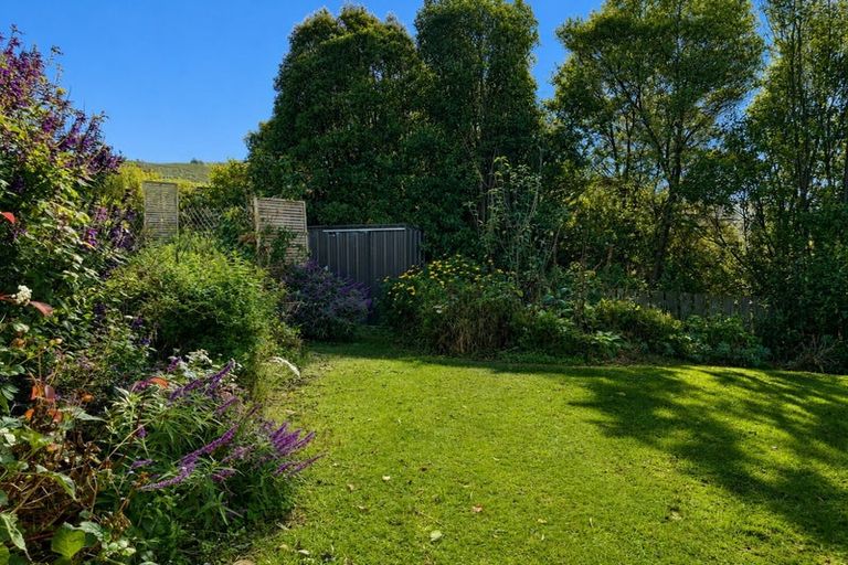 Photo of property in 67 Centennial Avenue, Helensburgh, Dunedin, 9010