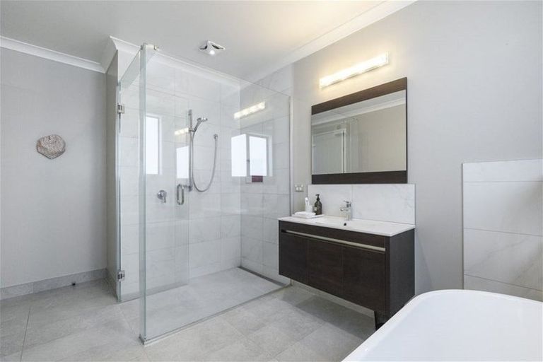 Photo of property in 38 Holyoake Terrace, Omokoroa, 3114
