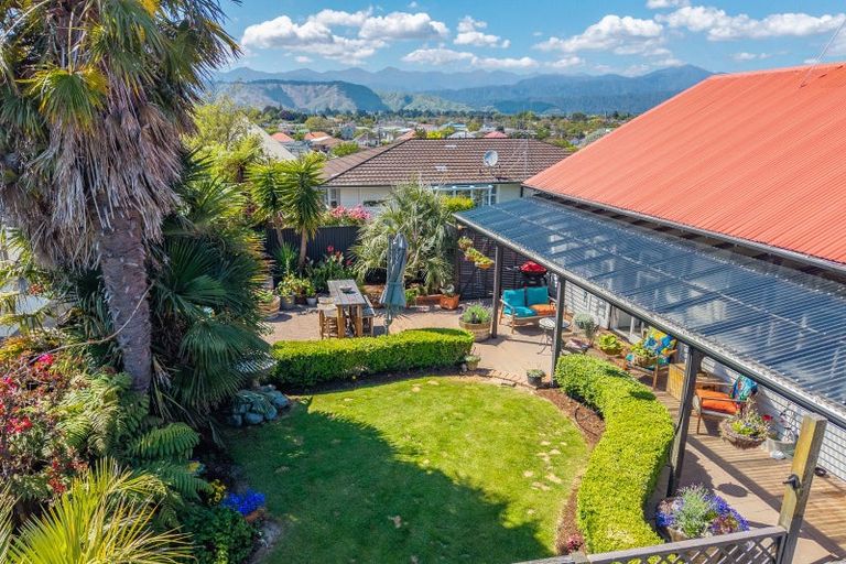 Photo of property in 15 Manchester Street, Levin, 5510
