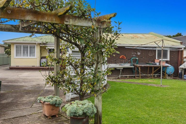 Photo of property in 24 Hinemoa Street, Whakatane, 3120