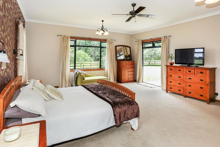 Photo of property in 221 Dominion Road, Tuakau, 2121