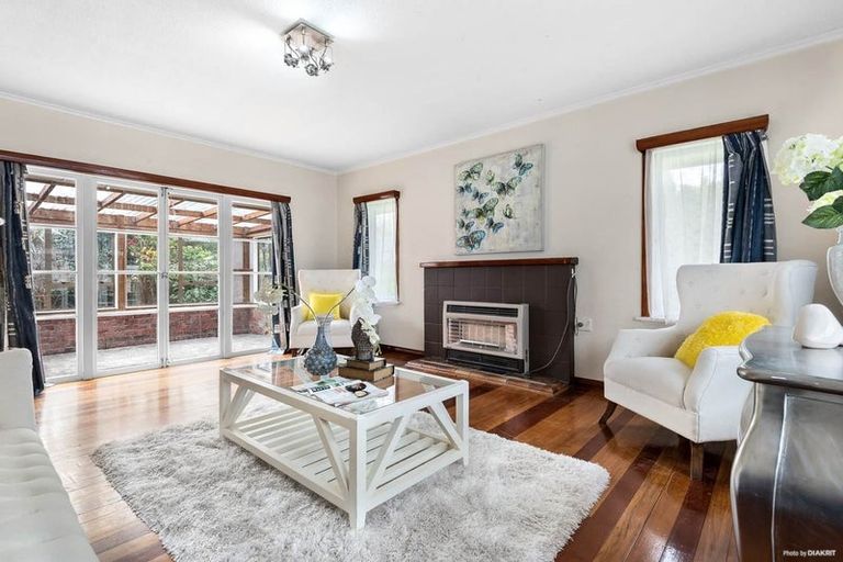 Photo of property in 101 Hutchinson Avenue, New Lynn, Auckland, 0600