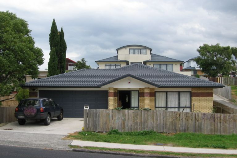 Photo of property in 68 Rimu Street, New Lynn, Auckland, 0600