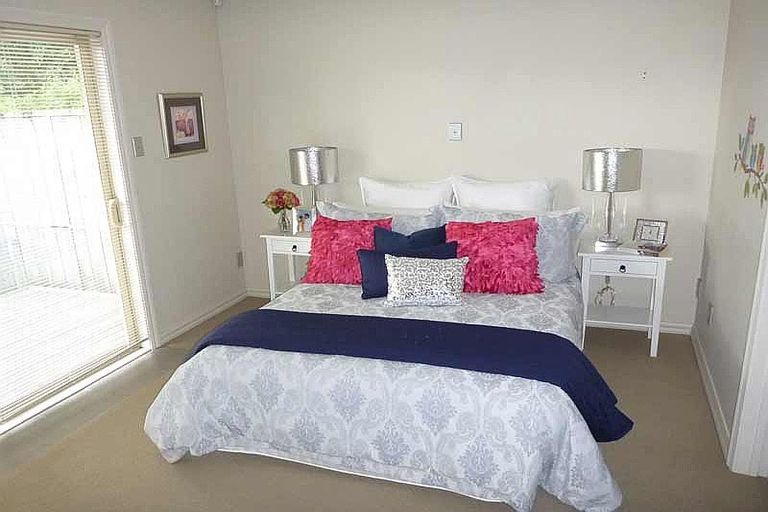 Photo of property in 280a Great South Road, Papakura, 2110