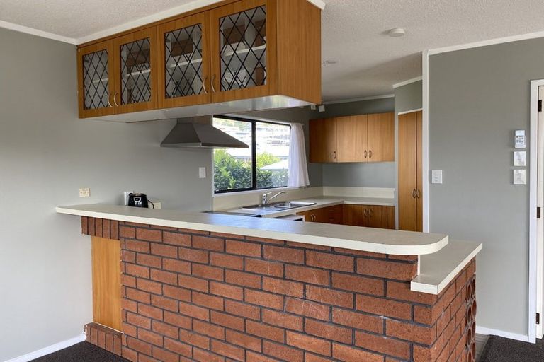 Photo of property in 32 Bellevue Road, Brookfield, Tauranga, 3110