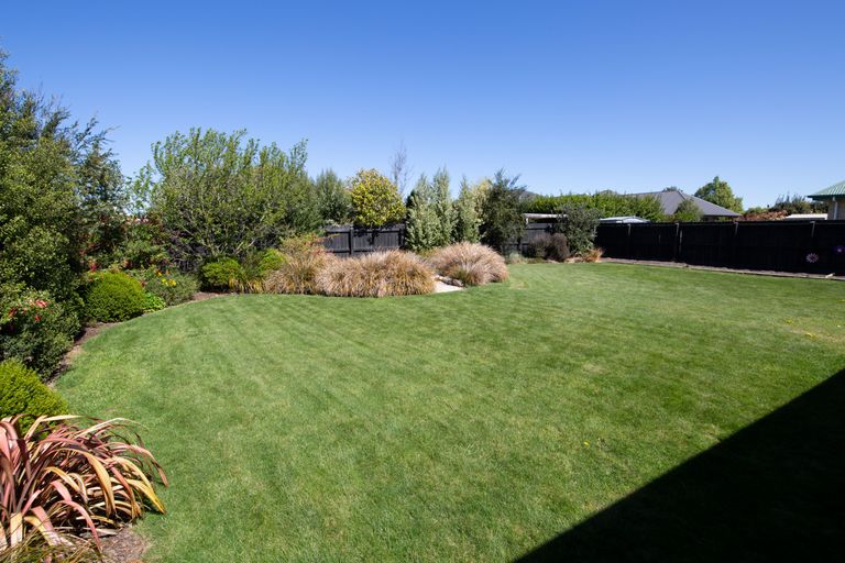 Photo of property in 26 Rochester Crescent, Rolleston, 7614