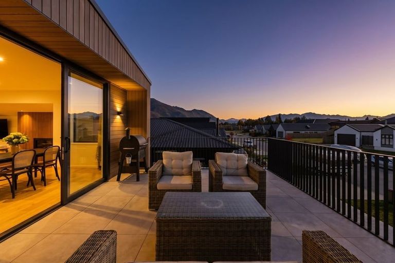 Photo of property in 54 Avalon Station Drive, Wanaka, 9305