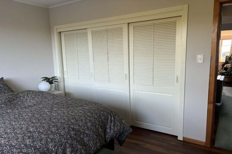 Photo of property in 43 Gordon Road, Plimmerton, Porirua, 5026