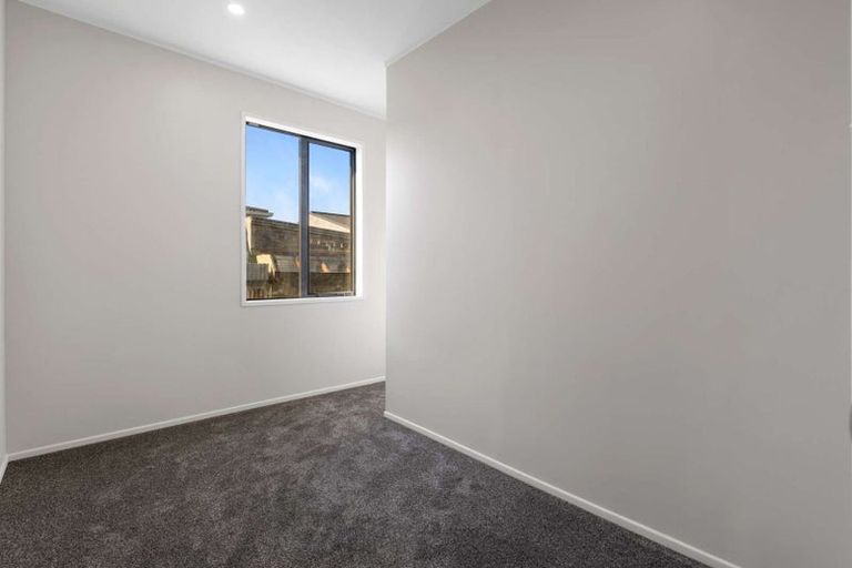 Photo of property in 11 Mcquarrie Street, Kingswell, Invercargill, 9812