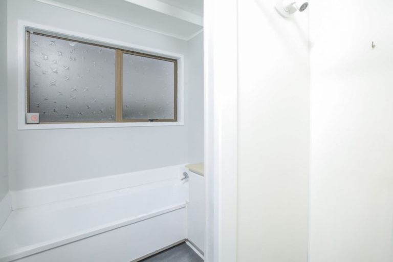 Photo of property in 24 Jasmine Avenue, Dinsdale, Hamilton, 3204